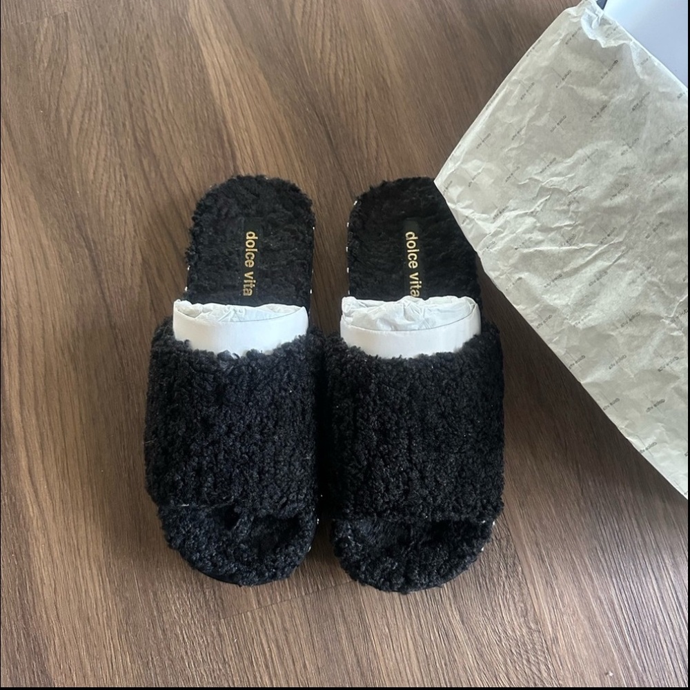 Black Plush Shoes